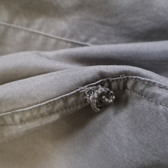 Isabel Maternity blouse medium olive green roll sleeve tunic. - Picture 8 of 9